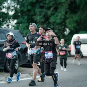 Runner Photo 3898464