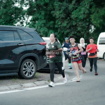Runner Photo 3898514