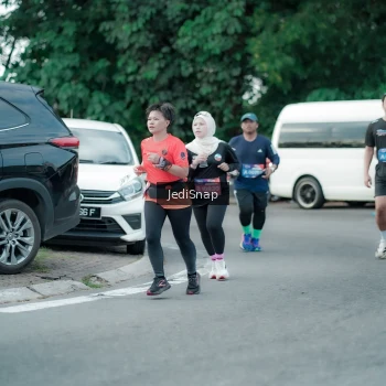 Runner Photo 3898530