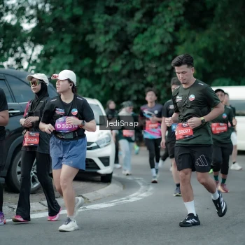 Runner Photo 3898560