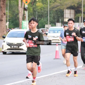 Runner Photo 3898566