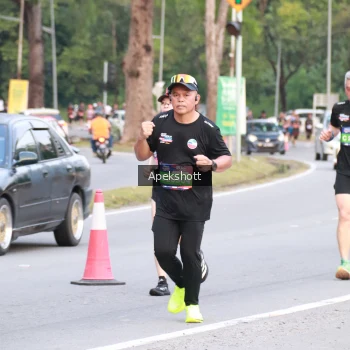 Runner Photo 3898576