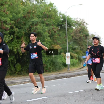 Runner Photo 3898580