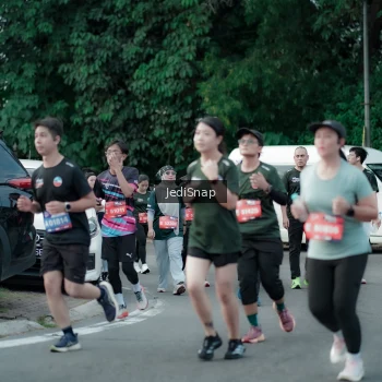 Runner Photo 3898581