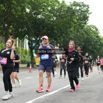 Runner Photo 3898599