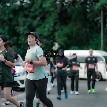 Runner Photo 3898625