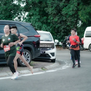 Runner Photo 3898626