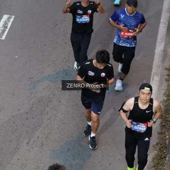 Runner Photo 3898640