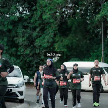 Runner Photo 3898650
