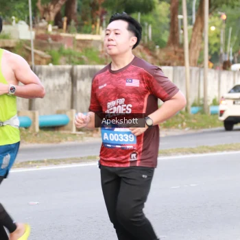 Runner Photo 3898715