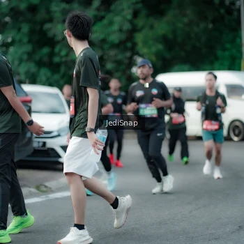 Runner Photo 3898740