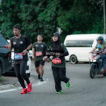 Runner Photo 3898770