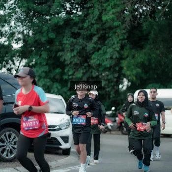 Runner Photo 3898850