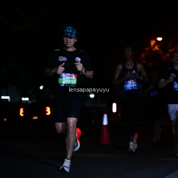 Runner Photo 3898855