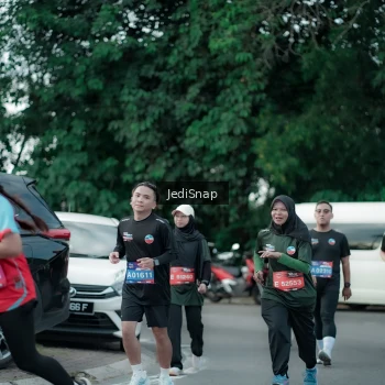 Runner Photo 3898883