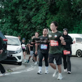Runner Photo 3898905