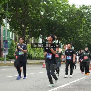 Runner Photo 3898916