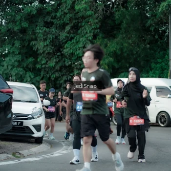 Runner Photo 3898922