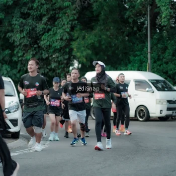 Runner Photo 3898952