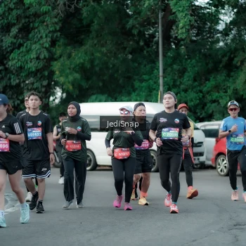 Runner Photo 3898982
