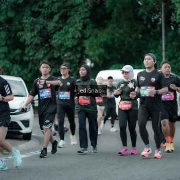 Runner Photo 3898993
