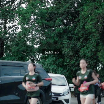 Runner Photo 3899100