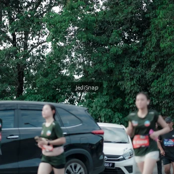 Runner Photo 3899111