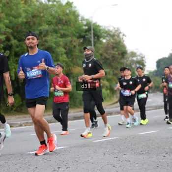 Runner Photo 3899165
