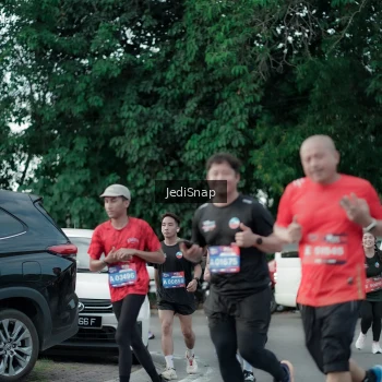 Runner Photo 3899243