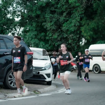 Runner Photo 3899321