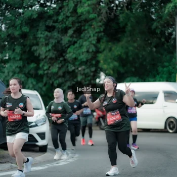 Runner Photo 3899340