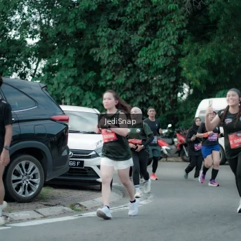 Runner Photo 3899359