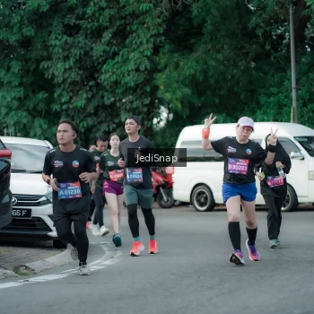 Runner Photo 3899393