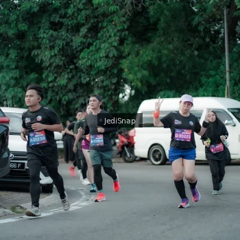 Runner Photo 3899413