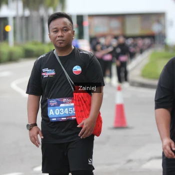 Runner Photo 3899573