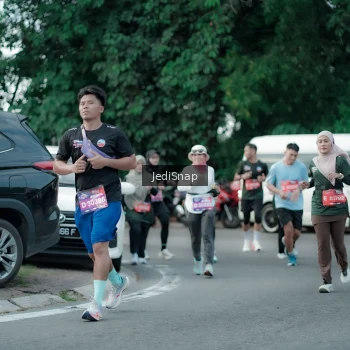 Runner Photo 3899884
