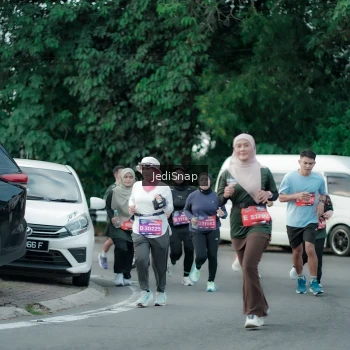 Runner Photo 3899906