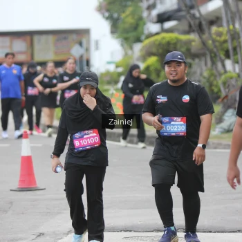 Runner Photo 3899957