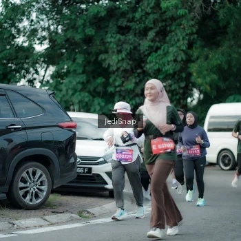 Runner Photo 3899959