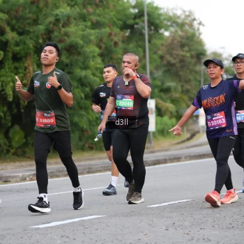 Runner Photo 3899966