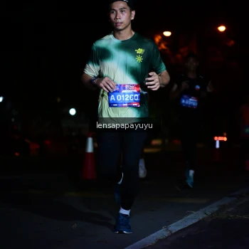 Runner Photo 3899968