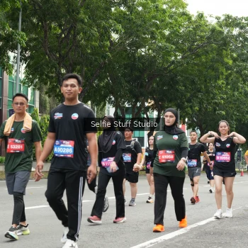 Runner Photo 3900043