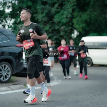 Runner Photo 3900088