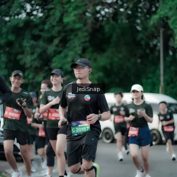 Runner Photo 3900339