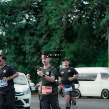Runner Photo 3900391