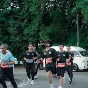 Runner Photo 3900416