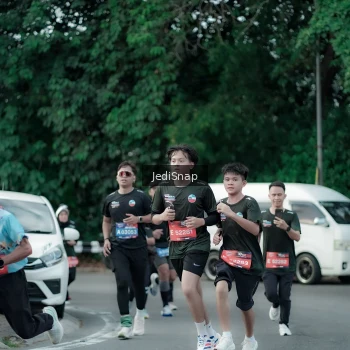 Runner Photo 3900439