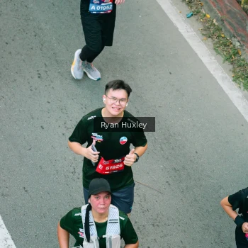 Runner Photo 3900582