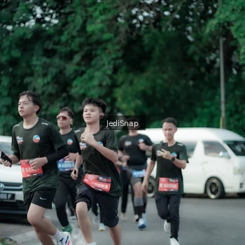Runner Photo 3900592