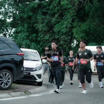 Runner Photo 3900683